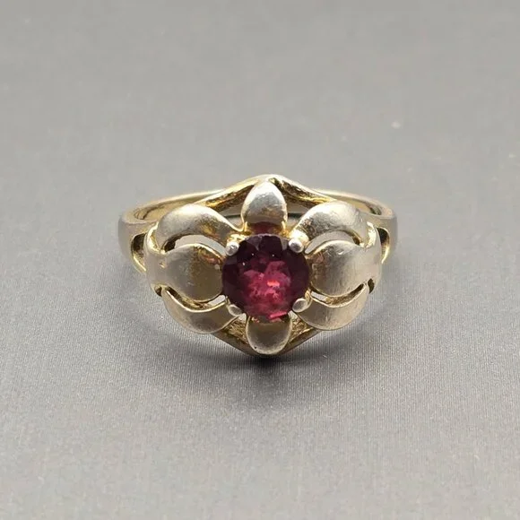 Vintage Sterling Silver Garnet Ring Size 9 Repousse Signed STS Art Nouveau Style - Picture 13 of 13